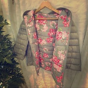 *BRAND NEW* Grey Puffer Jacket